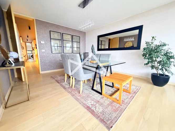 VENTA DE ESPECTACULAR DEPARTAMENTO EN SAN CARLOS DE APOQUINDO - LAS CONDES - Imagen 10