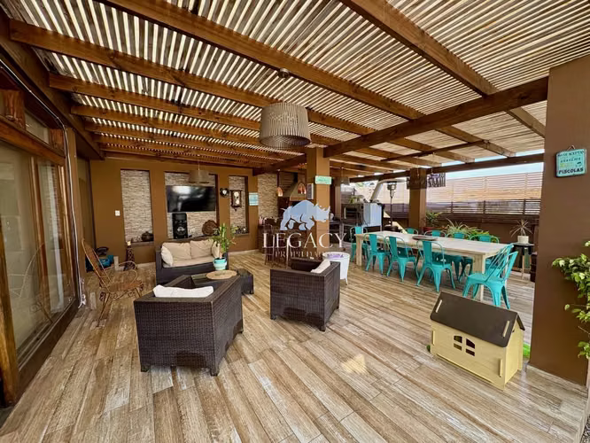 Ideal oficinas o local comercial, Av. Los Perales