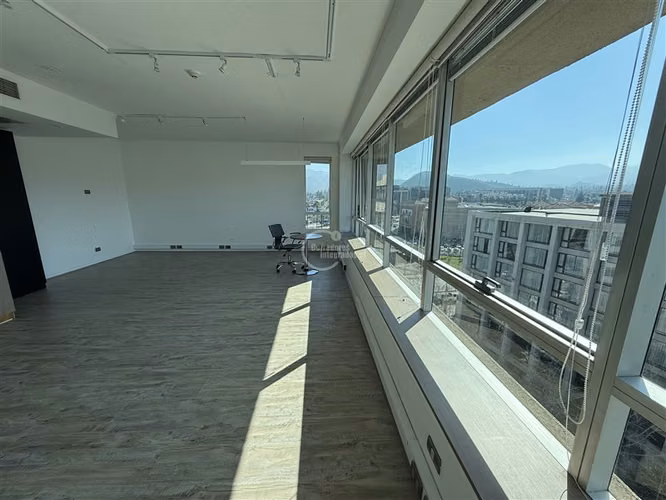Arriendo Oficina 1 Ambiente La Dehesa - Imagen 3