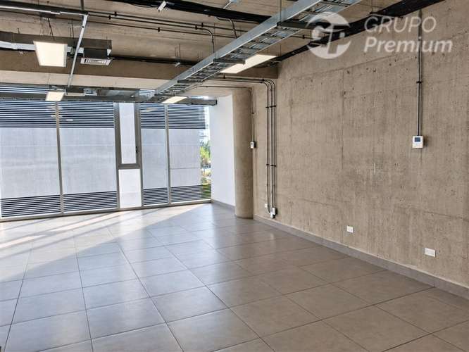 Arriendo oficina Los Dominicos Las Condes