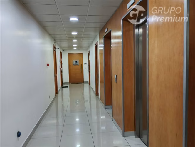 Inversión: Oficina arrendada en Los Dominicos