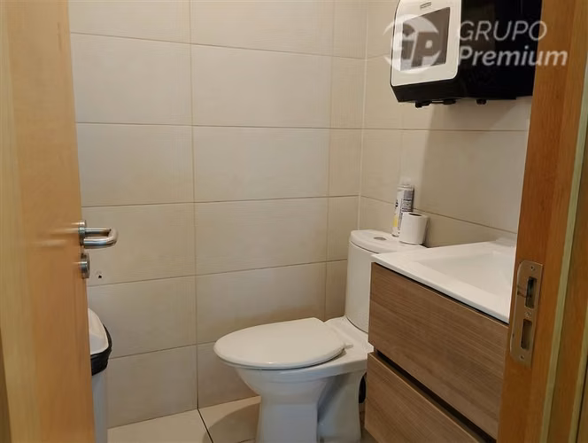 Inversión: Oficina arrendada en Los Dominicos - Imagen 7