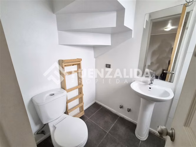 Casa en arriendo de 3 dorm. en Buín