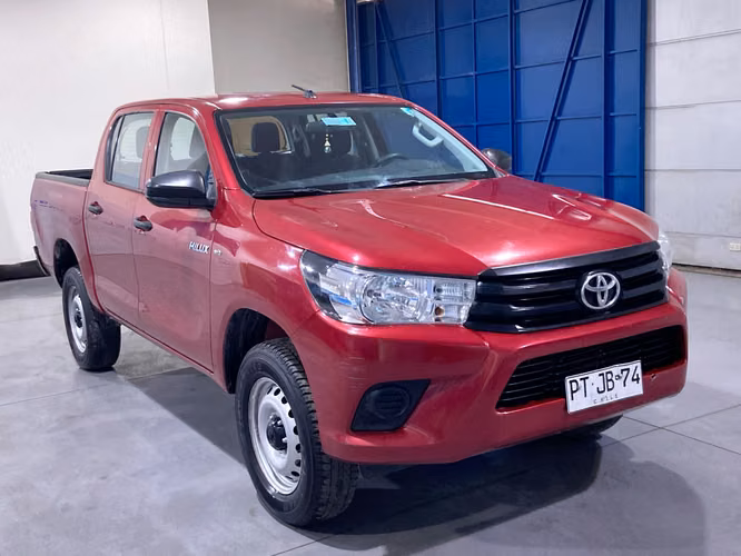 HILUX DX 4X2 PTJB74-SANTIAGO