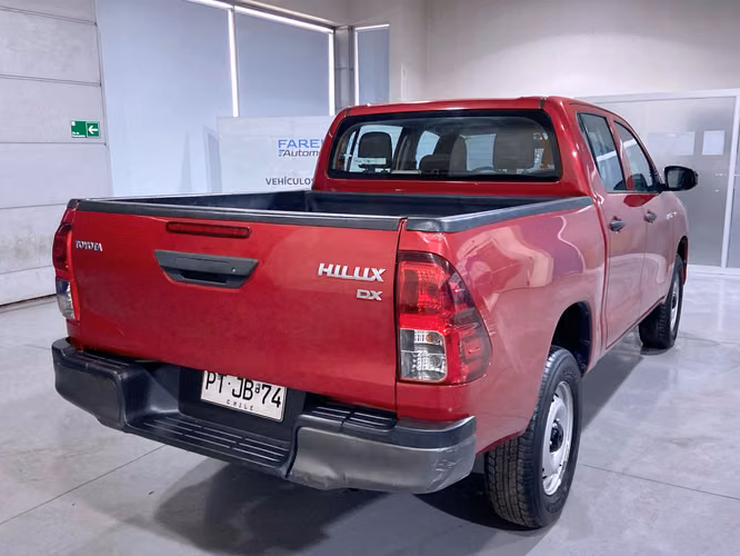 HILUX DX 4X2 PTJB74-SANTIAGO