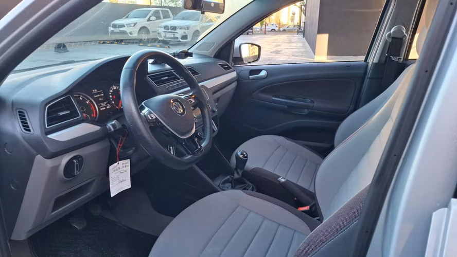 VOLKSWAGEN  VOYAGE HIGHLINE 1.6 MT 2022