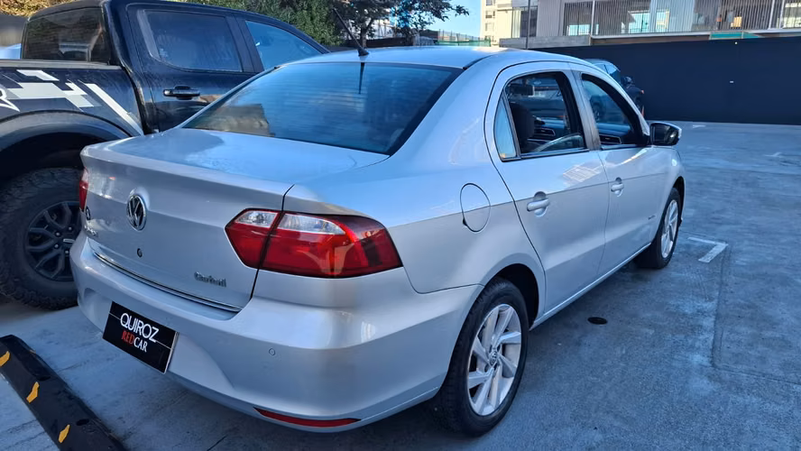 VOLKSWAGEN  VOYAGE HIGHLINE 1.6 MT 2022