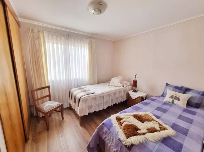 VENDE amplia casa en Bosques de Montemar, Concón.