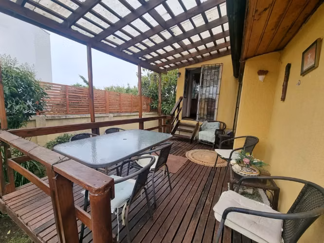 VENDE casa de 5D, sector residencial de Concón!!