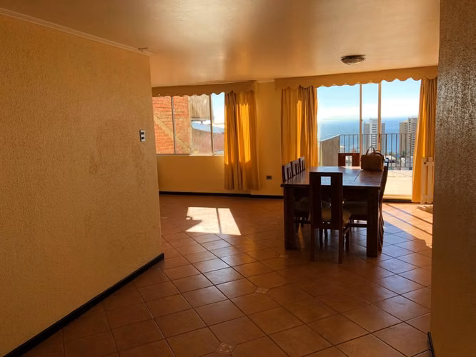 Se vende casa en cerro  Bellavista - Imagen 8