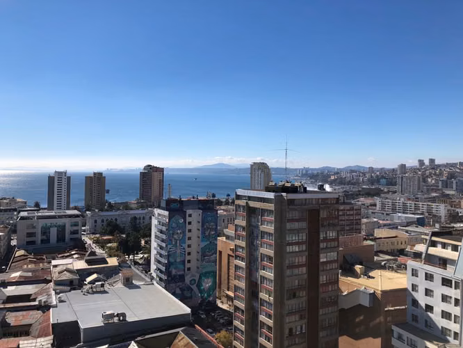 Se vende casa en cerro  Bellavista - Imagen 2