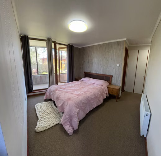 SE VENDE ACOGEDOR Y AMPLIO DPTO FRENTE AL LAGO VIL