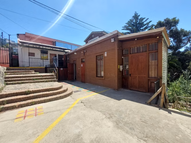VENTA CASA 9HAB 9BA VALPARAÍSO - Imagen 24