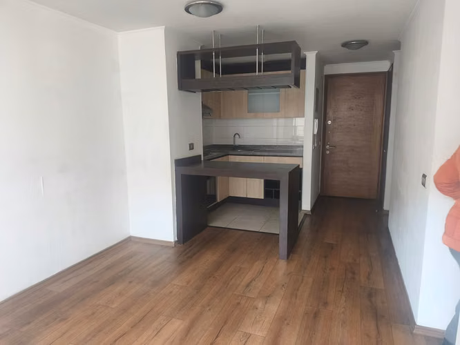 Se arrienda departamento en Viña del Mar, calle Li