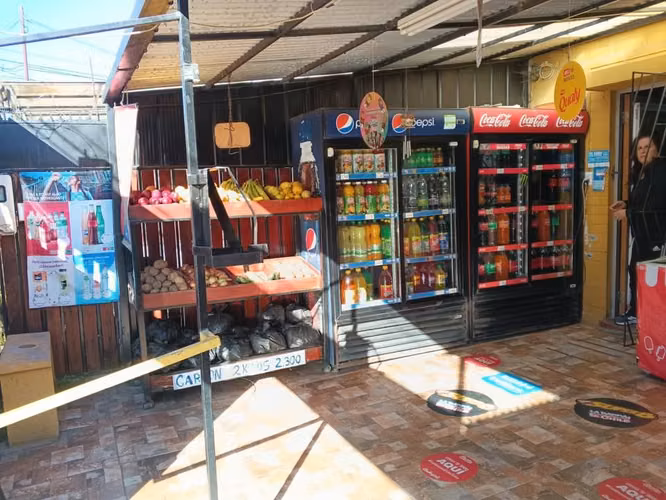 Se vende casa destino comercial Villa Alemana lado