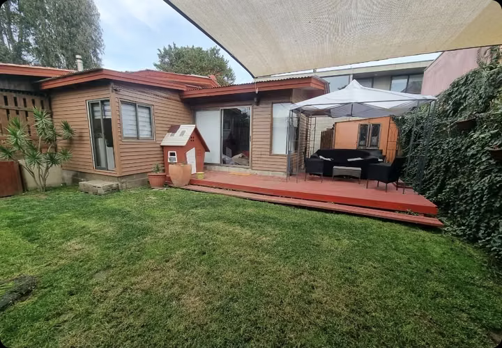 ARRIENDA casa de 3D, sector Los Romeros, en Concón