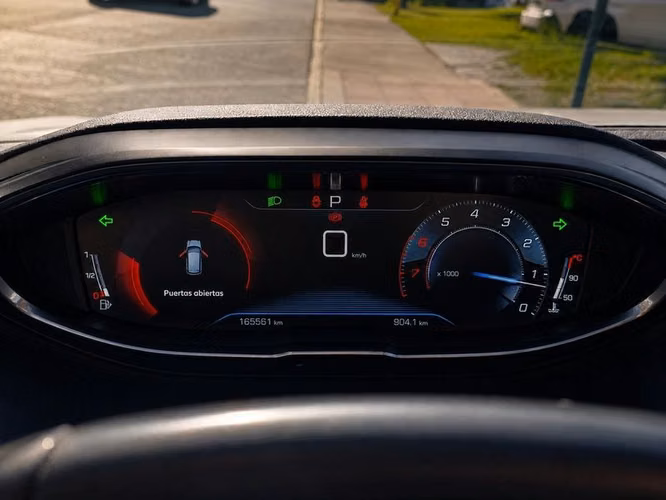 PEUGEOT 3008 THP 165HP 1.6 AUT - 2019 | 2890