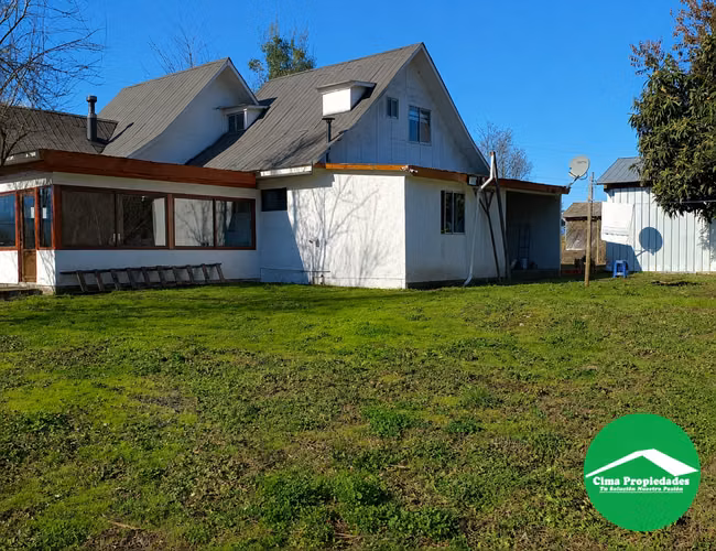 Arriendo Casa Longaví - Con Campamento Agrícola