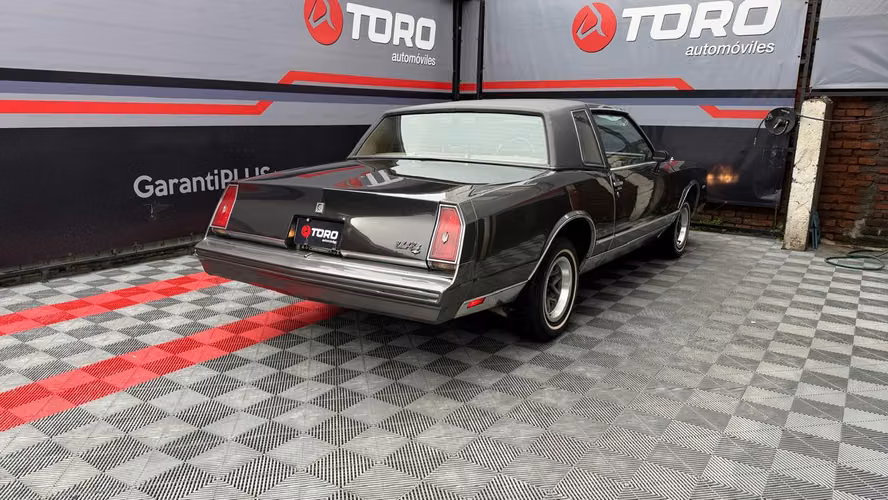 Chevrolet Monte Carlo V8 5.0 AUT