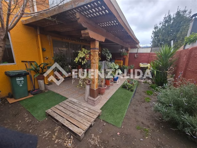 Casa en venta de 5 dormitorios en Puente Alto, MCF