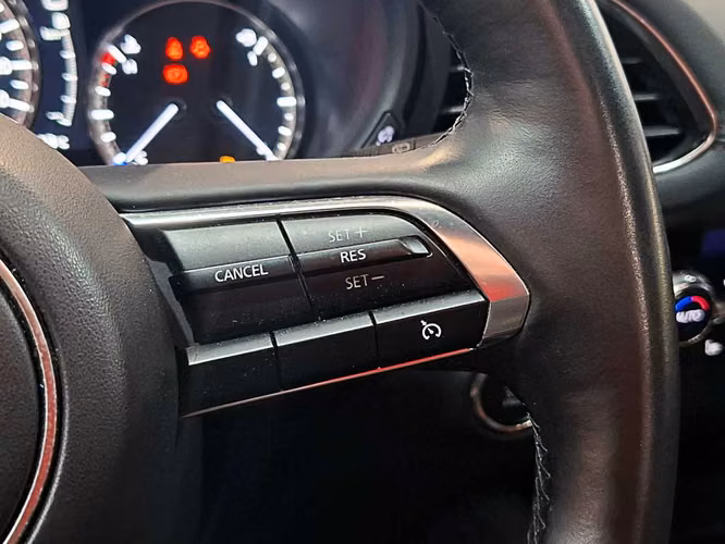 MAZDA 3 SPORT 2024