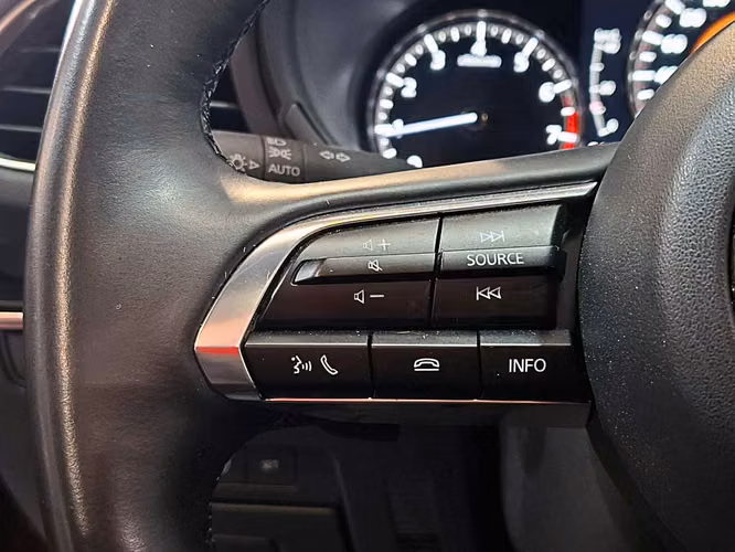 MAZDA 3 SPORT 2024