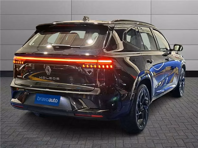 RENAULT KOLEOS 2026