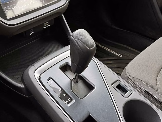 SUBARU CROSSTREK 2024