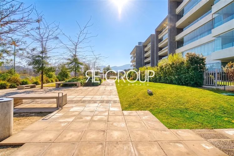 Departamento en venta de 3 dorm. en Lo Barnechea
