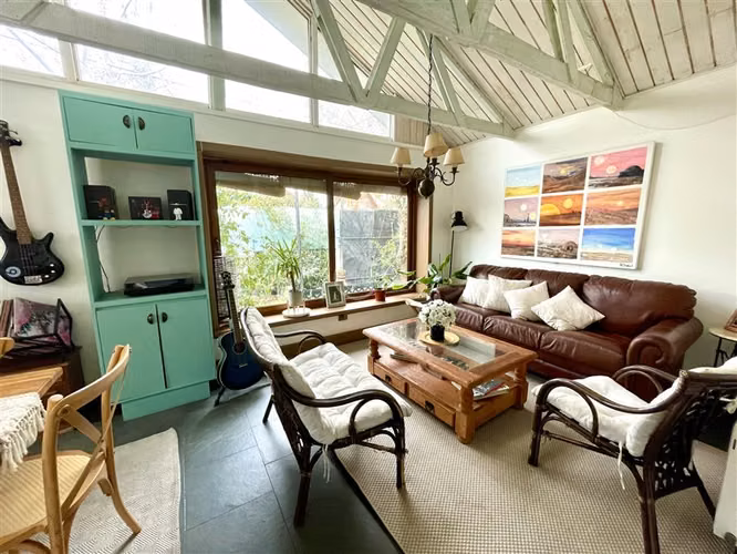 Casa 3 dorm 2 baños, servicios, pasos colegio Manquehue