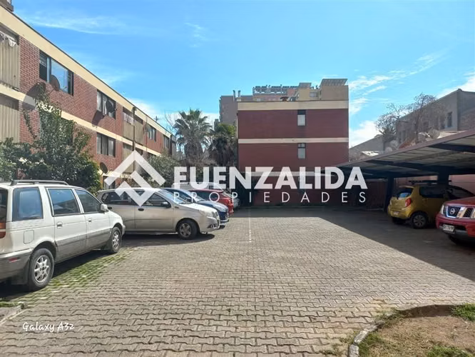 Arriendo Departamento Santiago Sta Lucía 2 dormitorios