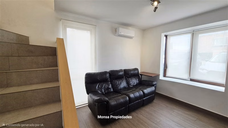 Casa en venta de 3 dorm 3 baños en Peñalolén