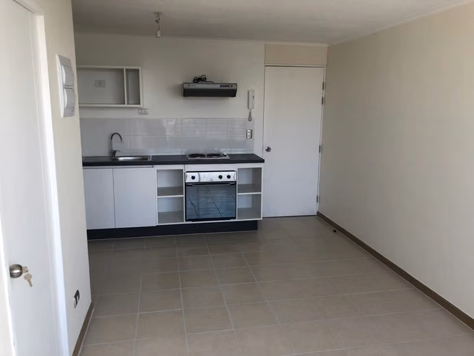 ¡OPORTUNIDAD ÚNICA EN QUINTA NORMAL! Amplio Depto 1D/1B | Promoción Exclusiva