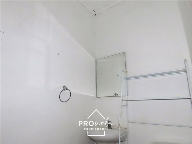 Local Comercial 30m en arriendo en Quillota.