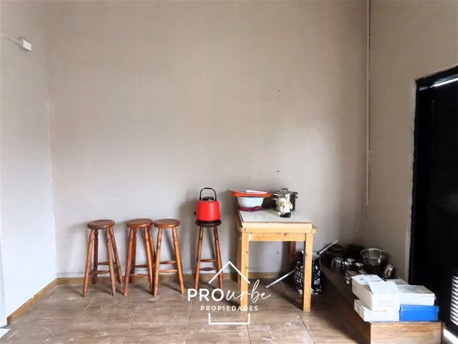 Local Comercial 30m en arriendo en Quillota.