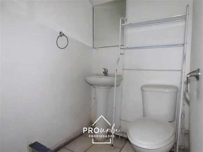 Local Comercial 30m en arriendo en Quillota.