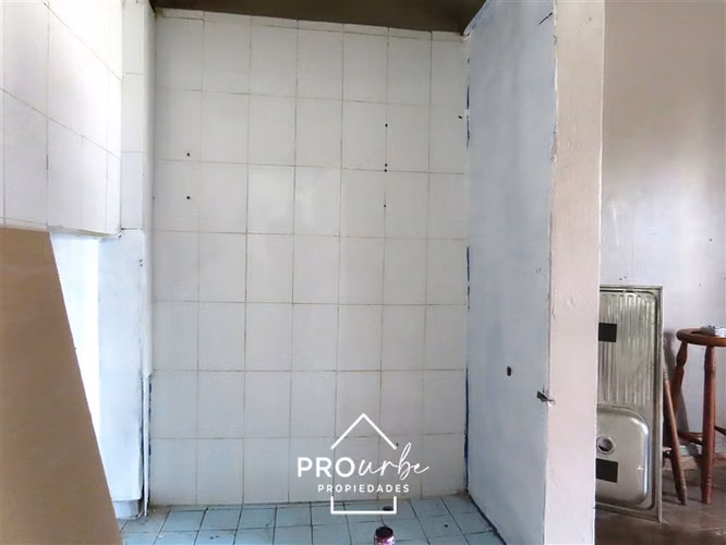 Local Comercial 30m en arriendo en Quillota.
