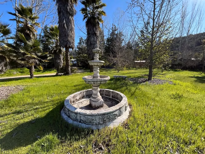 ARRIENDO PAINE PARCELA CASA PARQUE PISCINA LOMAS DEL AGUILA CHAMPA