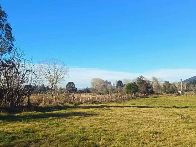 Venta de Parcelas Planas con Orilla de Río y Vista al Volcán – Melefquén, Panguipulli