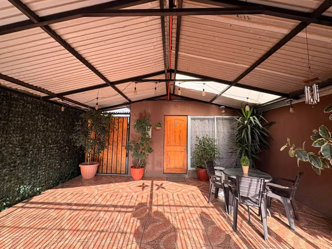 VENTA CASA SECTOR AGUAS NEGRAS CURICÓ