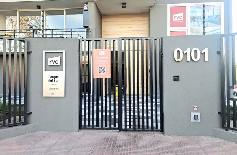 Av. Lo Espejo 101 [4111-1]