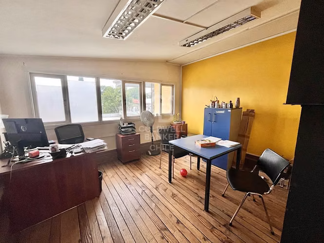 Céntrico Edificio Comercial  en Arriendo - Osorno - Imagen 11