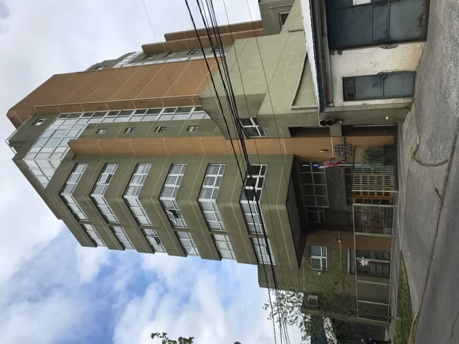 Arriendo oficina/placa comercial 95m2 centro de los angeles