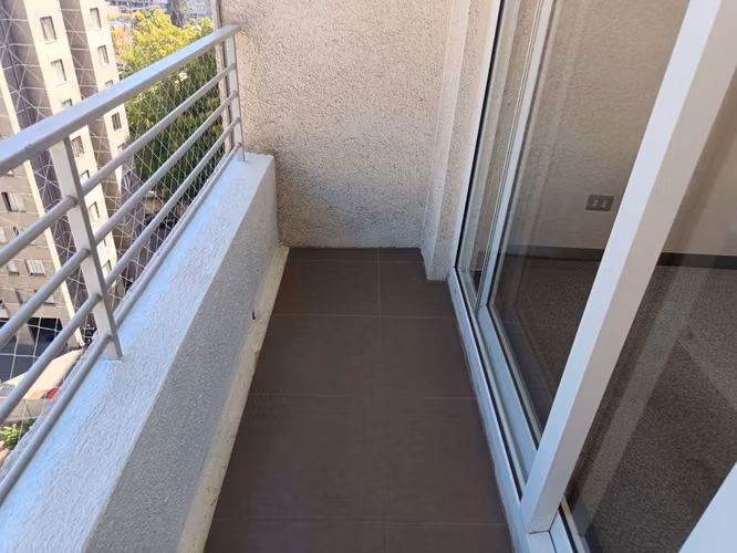 OPORTUNIDAD!!! VENDO DEPARTAMENTO 2D 2B + ESTACIONAMIENTO EN EXCELENTE SECTOR DE MACUL.