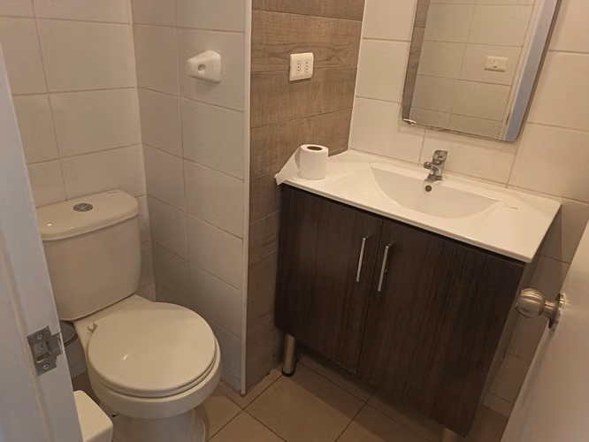 OPORTUNIDAD!!! VENDO DEPARTAMENTO 2D 2B + ESTACIONAMIENTO EN EXCELENTE SECTOR DE MACUL.