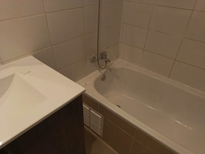 OPORTUNIDAD!!! VENDO DEPARTAMENTO 2D 2B + ESTACIONAMIENTO EN EXCELENTE SECTOR DE MACUL.
