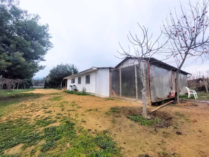 Parcela 5.000m2 con casa 3D/2B regularizada (177631)