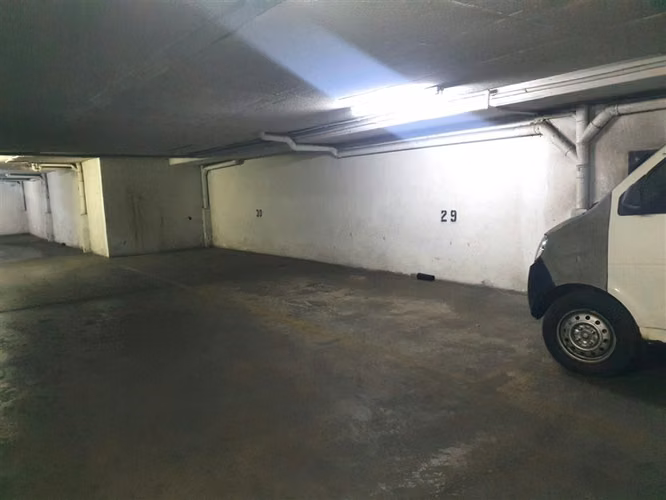 Venta Estacionamiento en venta en Ñuñoa, buena ubicación