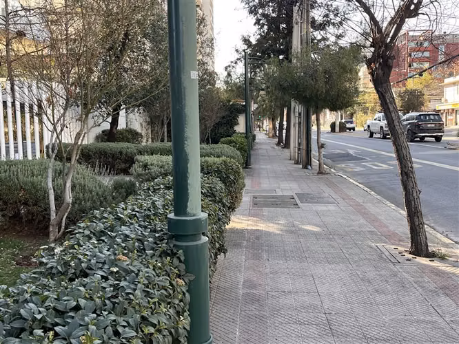 Venta Estacionamiento en venta en Ñuñoa, buena ubicación