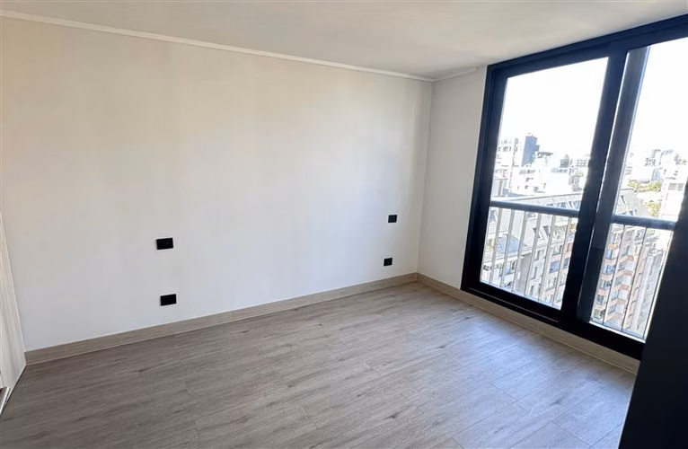 Departamento 2d + 2b Est + Bodega A Pasos De Metro M. Eysaguirre